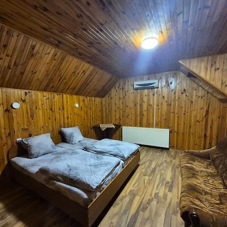 Отель Виктория Berezyna Exterior photo
